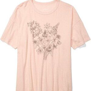 American Eagle Graphic T-Shirt - Large in Light Pink - Free with Purchase